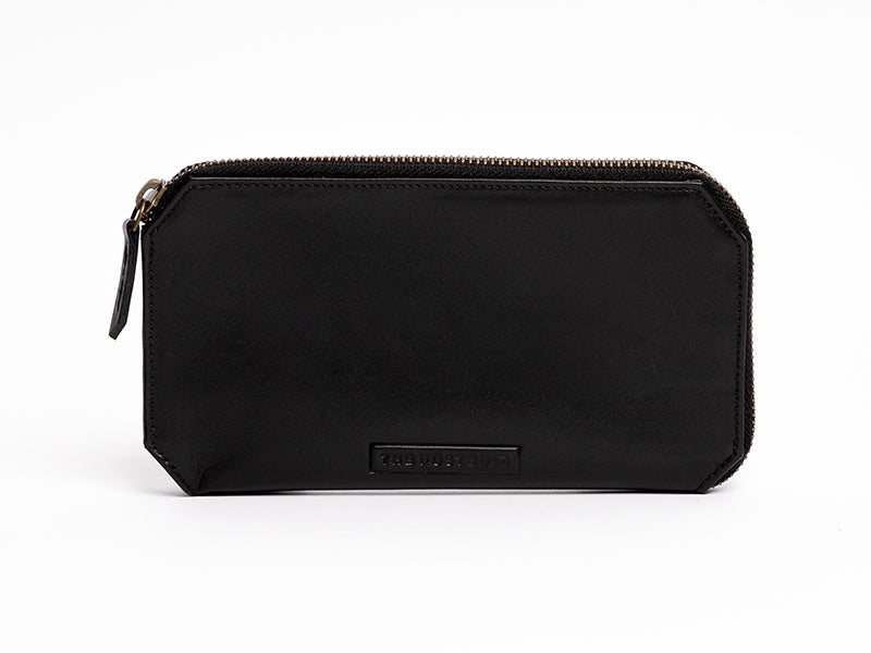 Black sale leather pouch