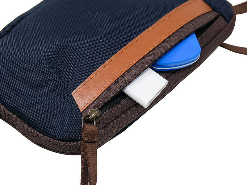 Strive Tech Organiser / Oxford Blue