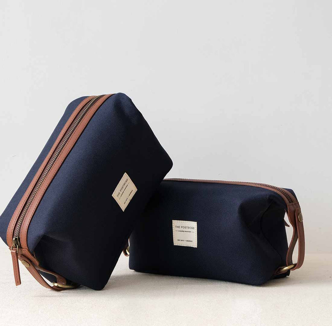 Caravan - Cross Body Sling + Wash Kit / Oxford Blue